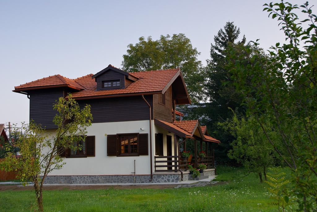 Casuta Cu Prieteni Cornu de Jos Zimmer foto